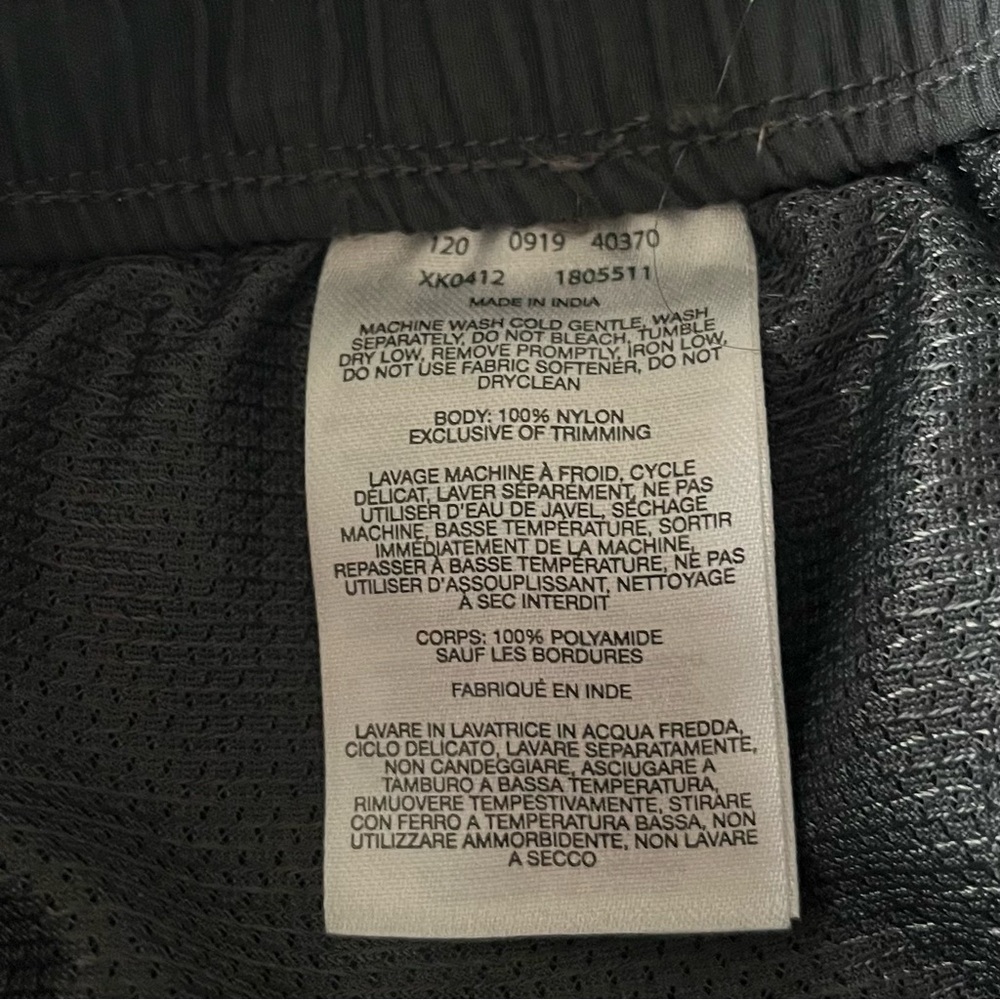 Columbia Shorts - Picture 7 of 7